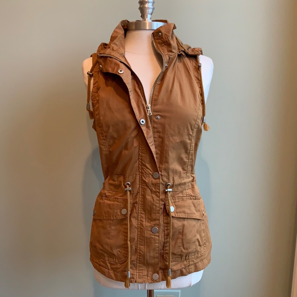 NWOT YMI Vest - Picture 1 of 14